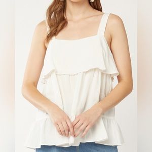 Entro white sleeveless top size large NWOT e